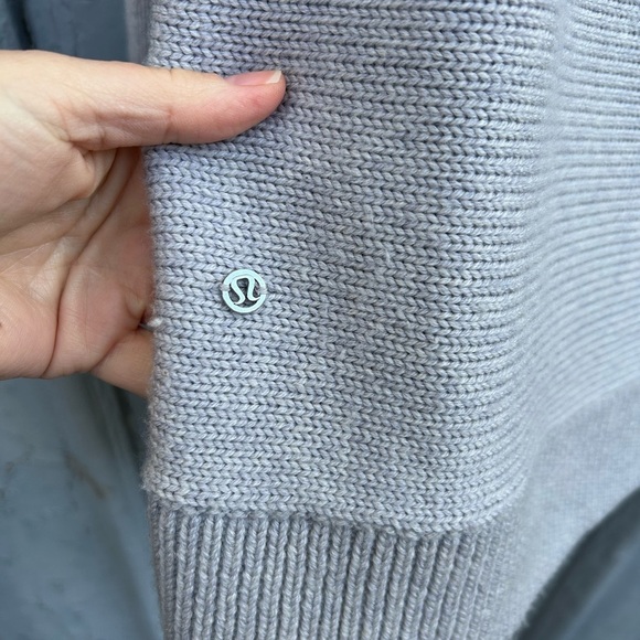 Lululemon Wrap It Up Sweater, approx size 8/10 - Picture 11 of 13